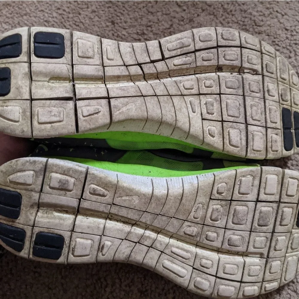 Neon Green Nike Air 3 Sneakers - Picture 3 of 3